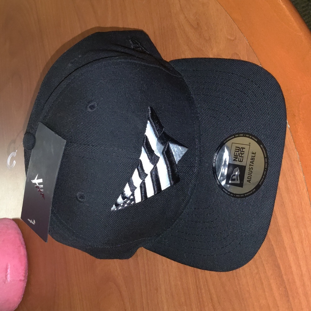 New Era Paper Planes Cap Men's One‎ Size Black 100% Wool Adjustable Snapback New